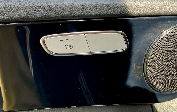 Used Mercedes-Benz C-Class 2020 for sale - 76069177: Photo 27