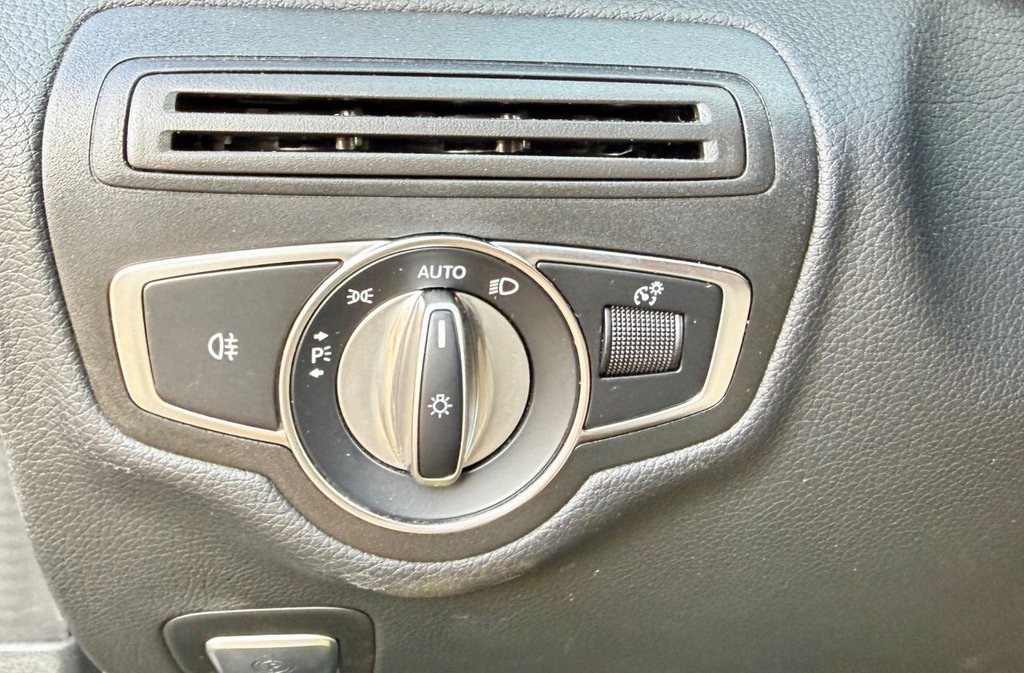 Used Mercedes-Benz C Class 2020 for sale - 76069177: Photo 28