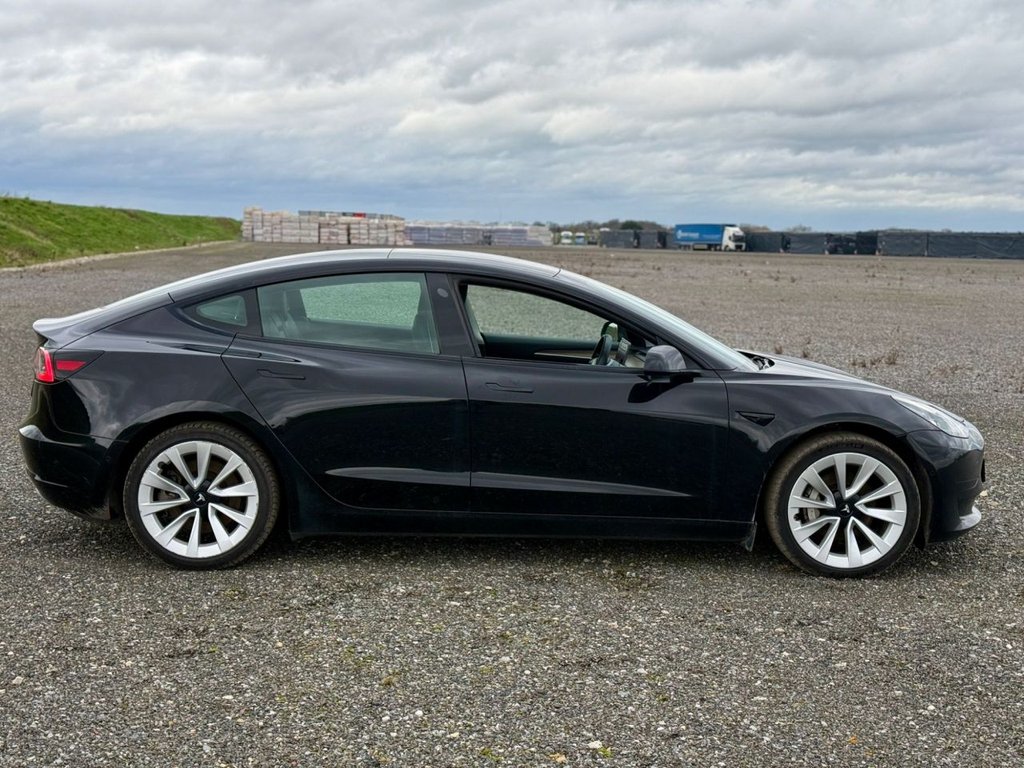Used Tesla Model 3 2021 for sale - 77667617: Photo 11