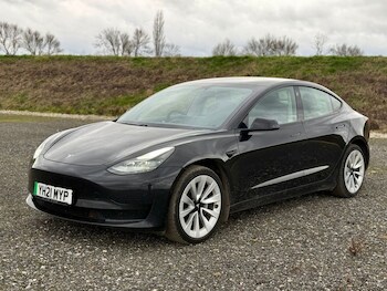 Used Tesla Model 3 2021 for sale - 77667617: Photo