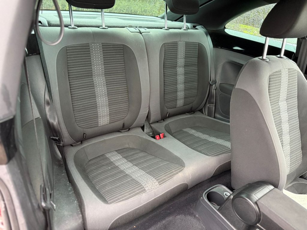 Used Volkswagen Beetle 2013 for sale - 77188513: Photo 11