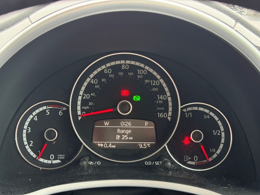 Used Volkswagen Beetle 2013 for sale - 77188513: Photo 18