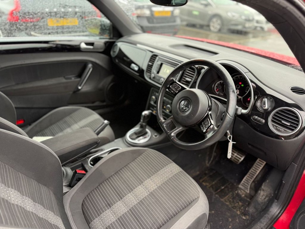 Used Volkswagen Beetle 2013 for sale - 77188513: Photo 2