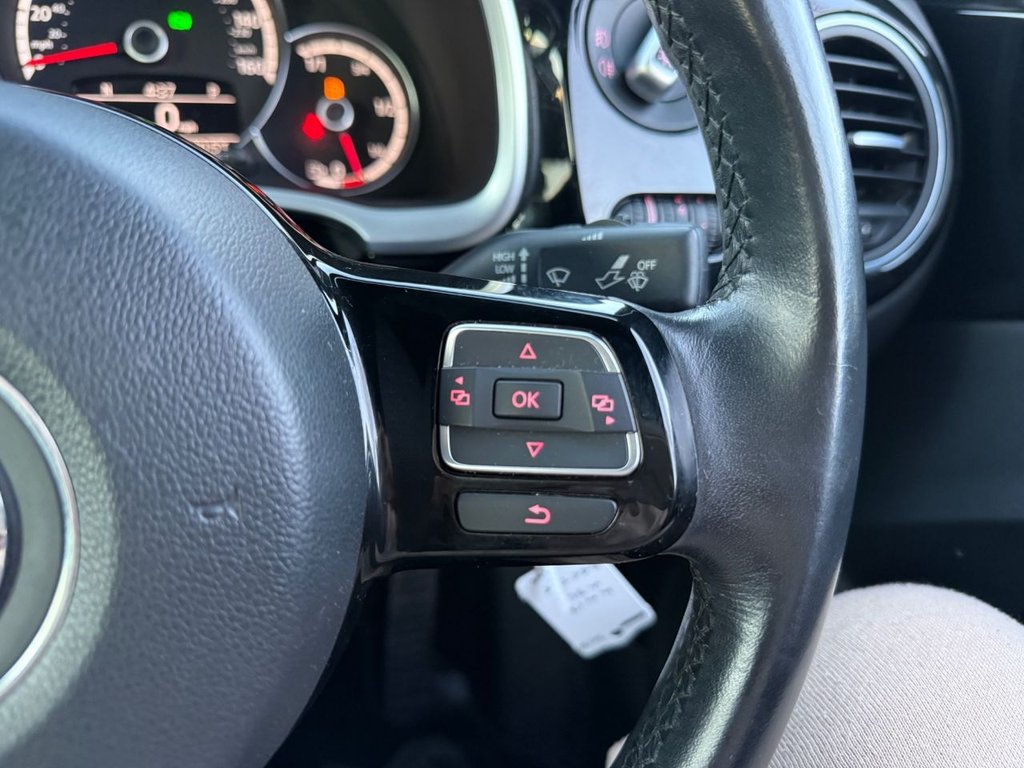 Used Volkswagen Beetle 2013 for sale - 77188513: Photo 21