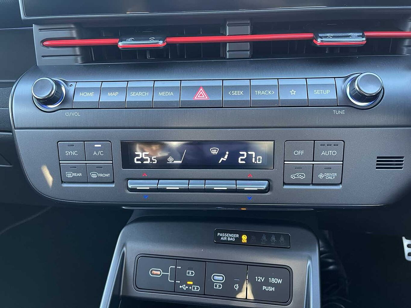 Used Hyundai KONA 2025 for sale - 77030872: Photo 32