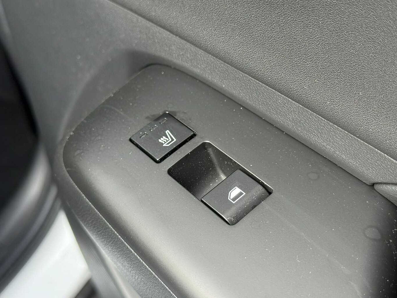 Used Hyundai KONA 2025 for sale - 77030828: Photo 27