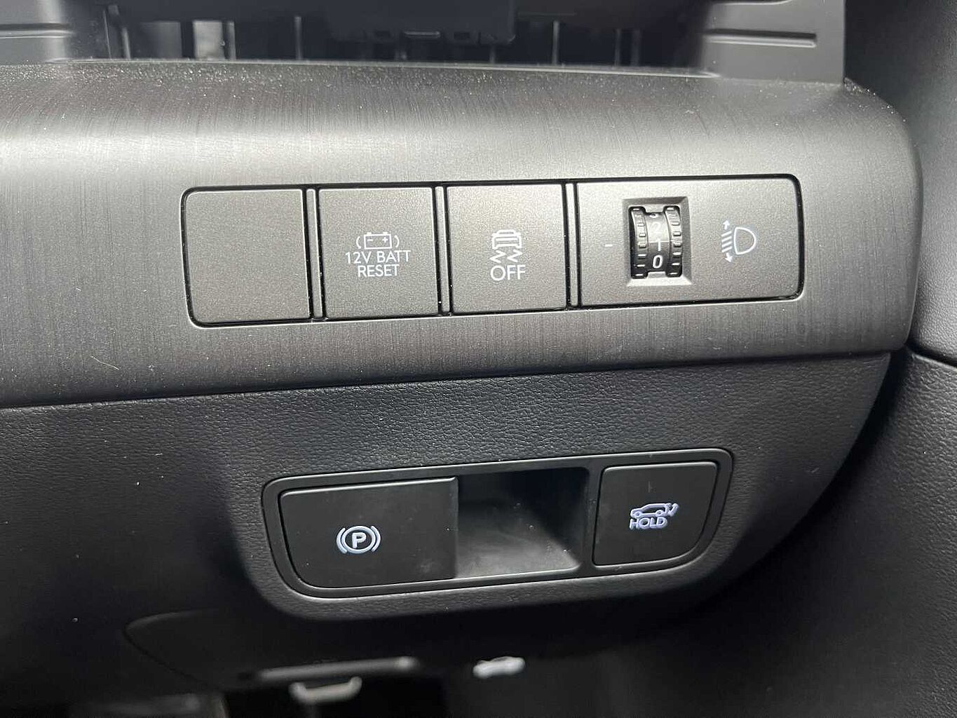 Used Hyundai KONA 2025 for sale - 77030824: Photo 25