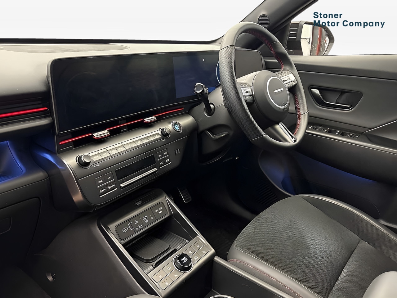 Used Hyundai KONA 2025 for sale - 77030824: Photo 4