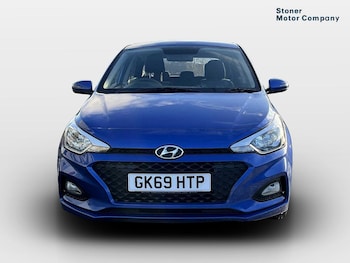 Used Hyundai i20 2019 for sale - 77218708: Photo