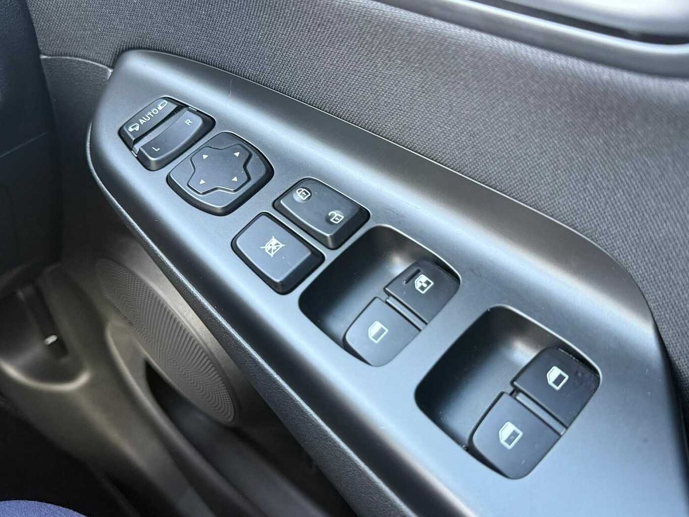 Used Hyundai KONA 2022 for sale - 77030840: Photo 22