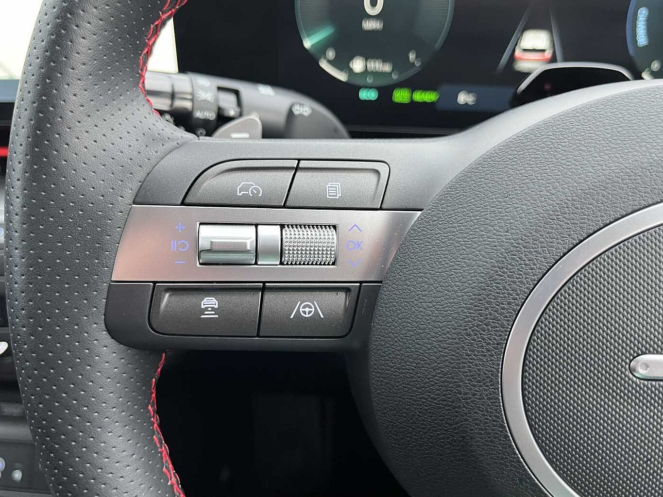 Used Hyundai KONA 2025 for sale - 77137727: Photo 16