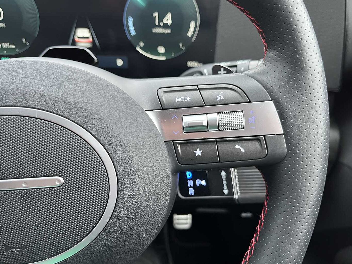 Used Hyundai KONA 2025 for sale - 77137727: Photo 17