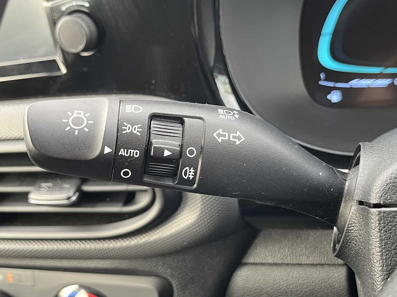 Used Hyundai i10 2024 for sale - 77030883: Photo 11