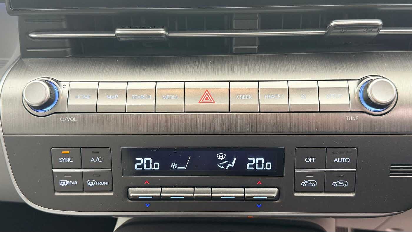 Used Hyundai KONA 2023 for sale - 77702745: Photo 15