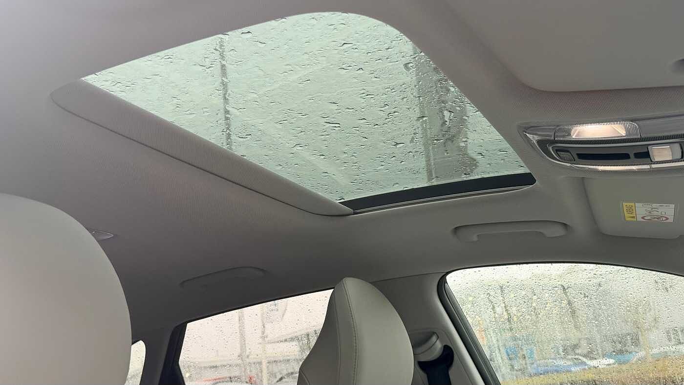 Used Hyundai KONA 2023 for sale - 77702745: Photo 34