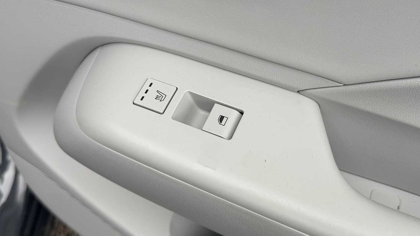 Used Hyundai KONA 2023 for sale - 77702745: Photo 37