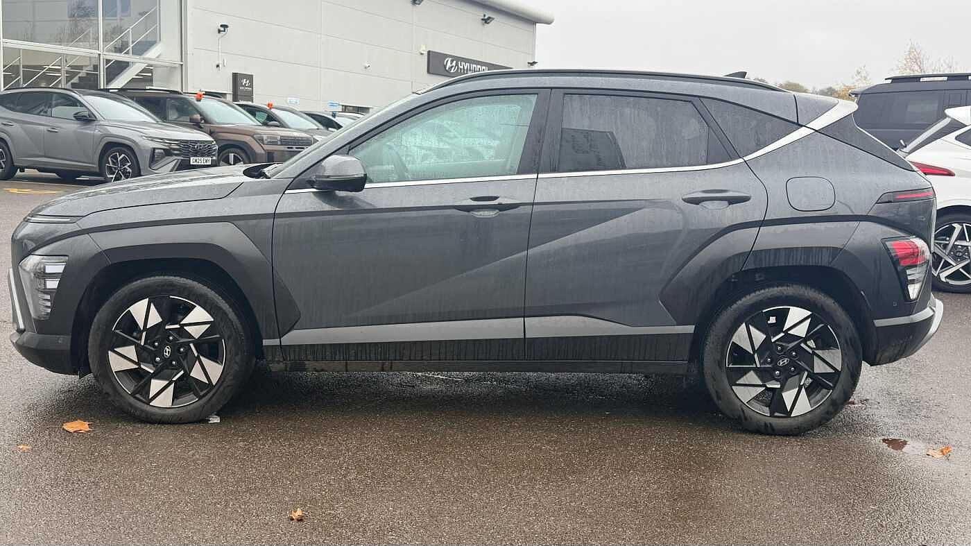 Used Hyundai KONA 2023 for sale - 77702745: Photo 4