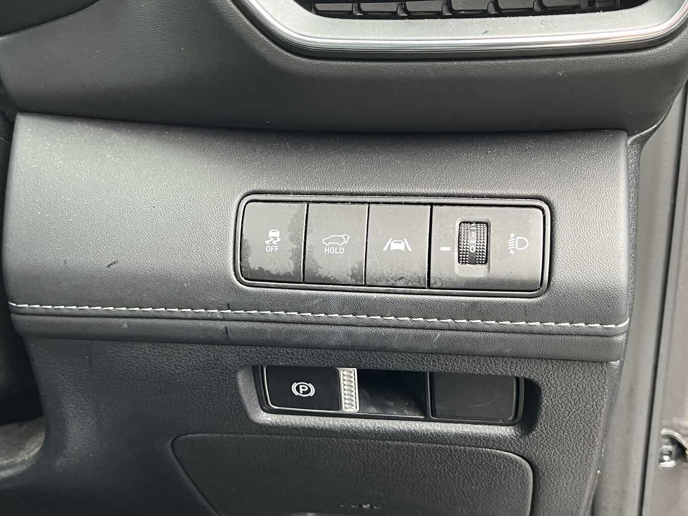 Used Hyundai Santa Fe 2023 for sale - 77653107: Photo 22