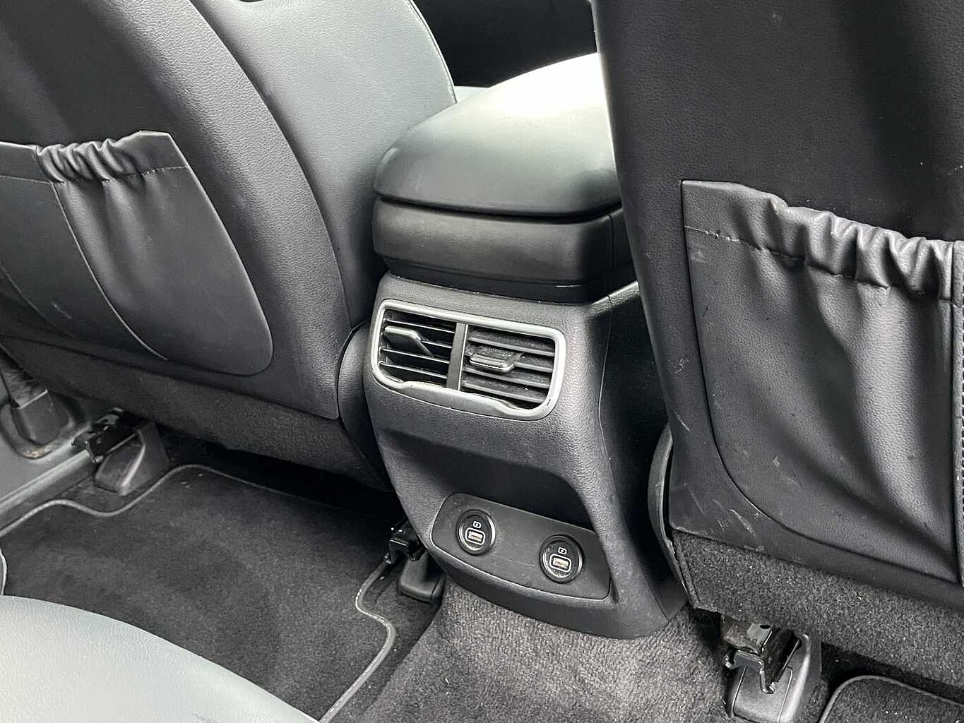 Used Hyundai Santa Fe 2023 for sale - 77653107: Photo 29