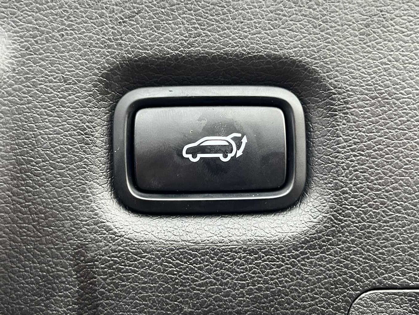 Used Hyundai Santa Fe 2023 for sale - 77653107: Photo 37