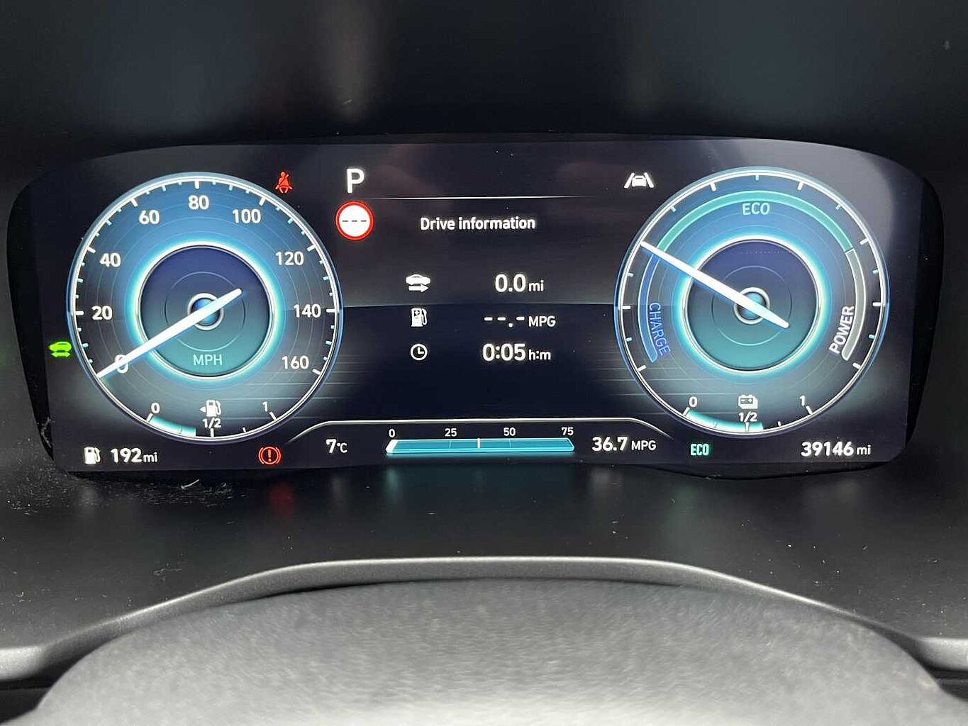 Used Hyundai Santa Fe 2023 for sale - 77653107: Photo 9