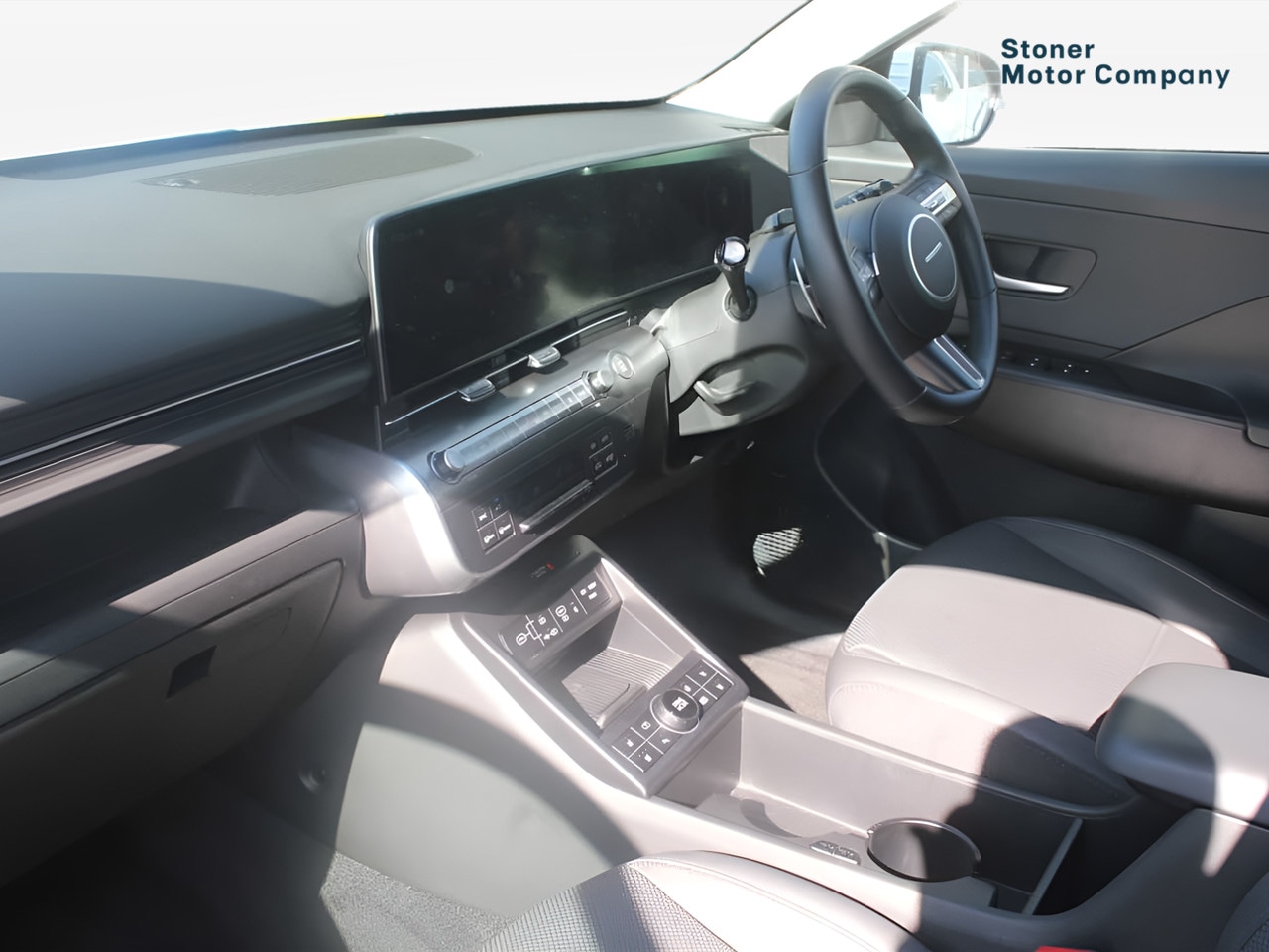 Used Hyundai KONA 2025 for sale - 77030854: Photo 2