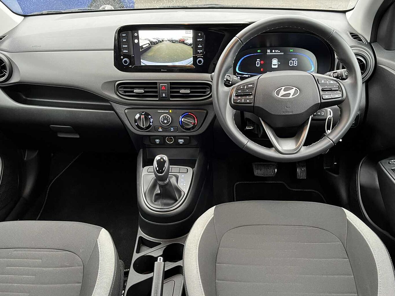 Used Hyundai i10 2025 for sale - 77897200: Photo 8