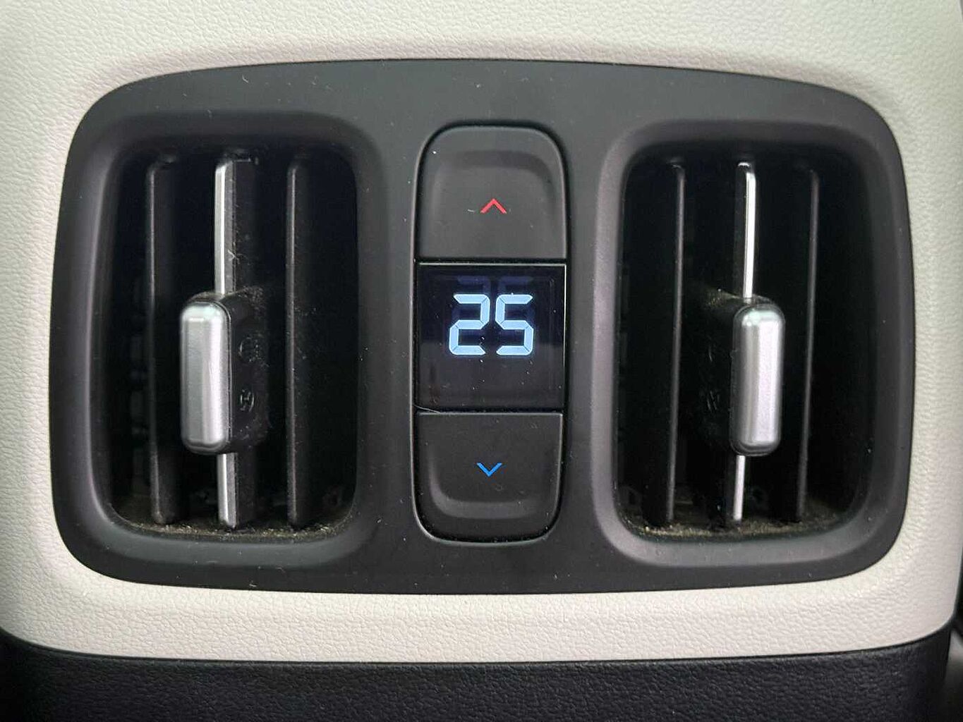 Used Hyundai TUCSON 2023 for sale - 77030847: Photo 27