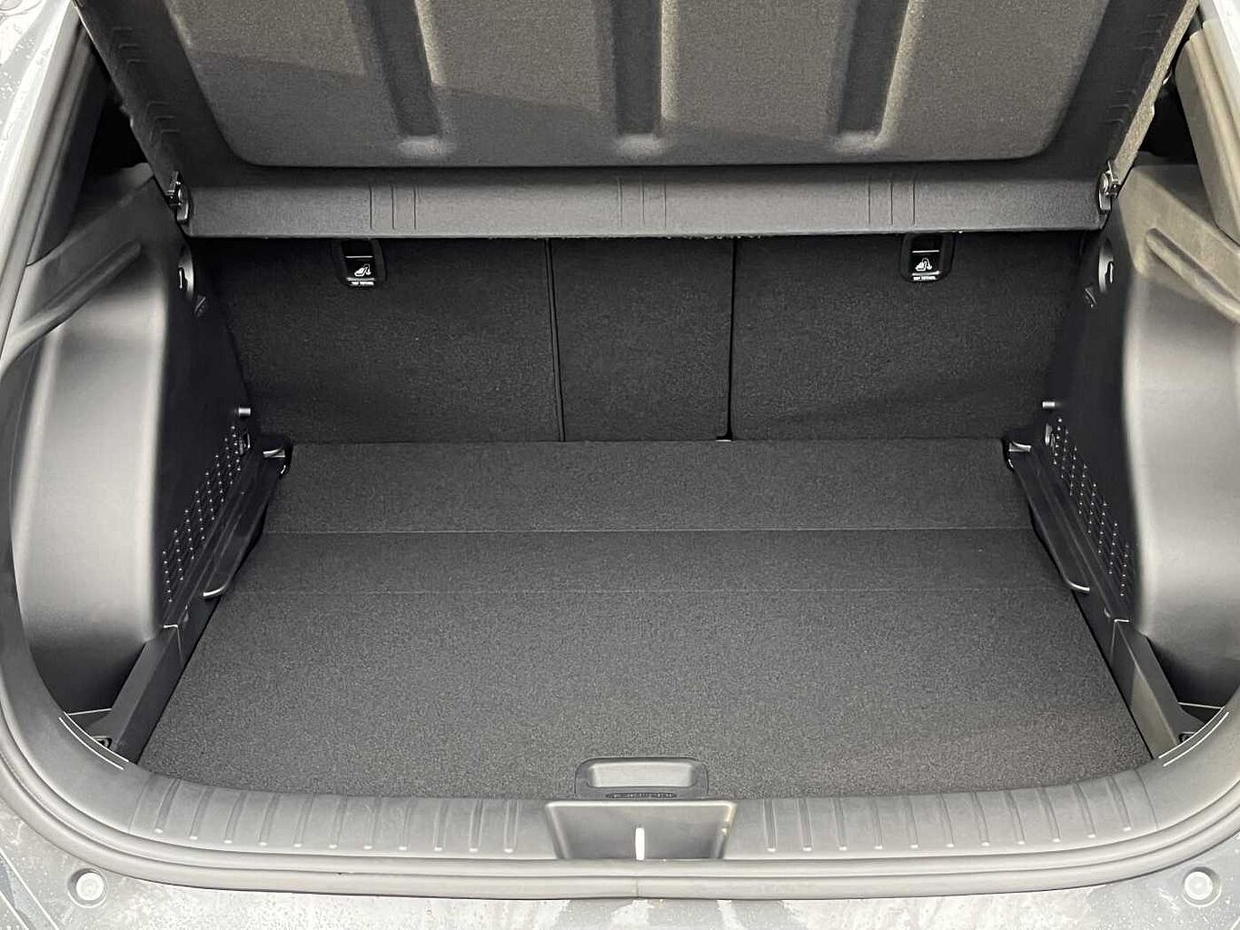 Used Hyundai KONA 2025 for sale - 77030865: Photo 33