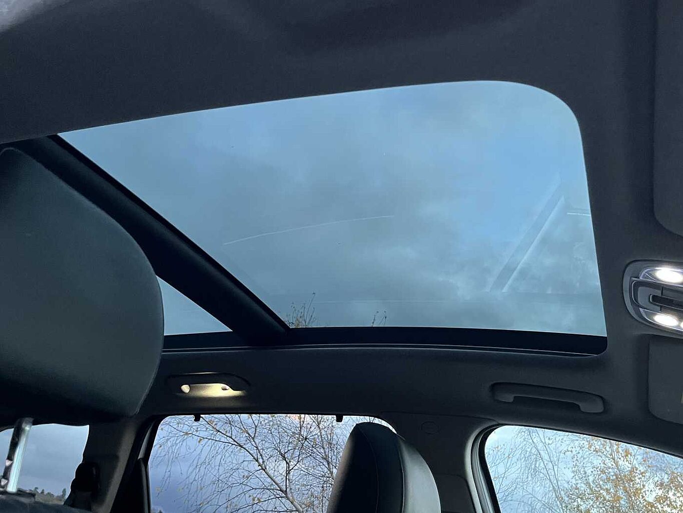 Used Hyundai Santa Fe 2021 for sale - 77030855: Photo 30