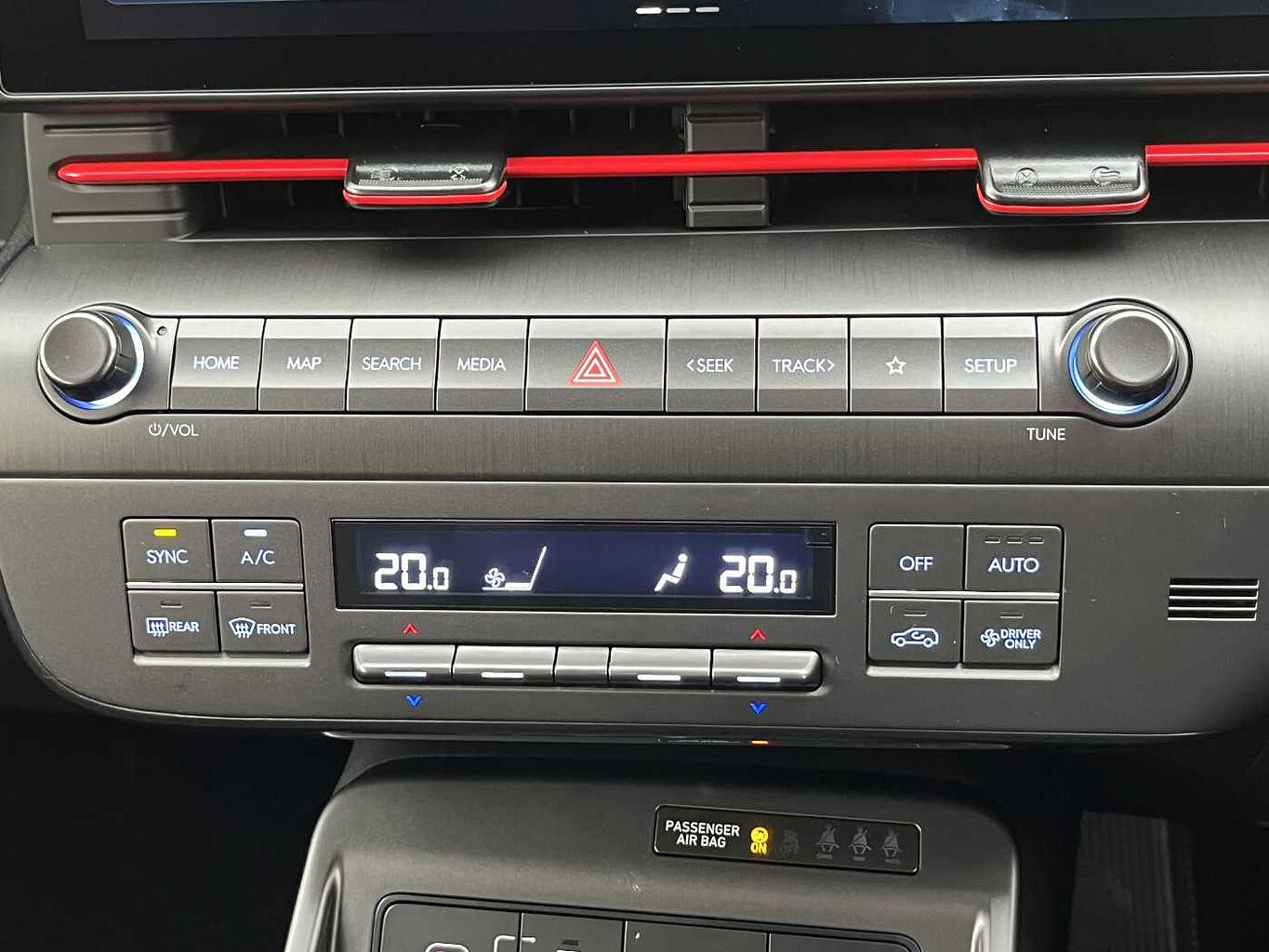 Used Hyundai KONA 2025 for sale - 77030867: Photo 12