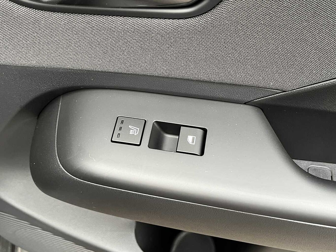 Used Hyundai KONA 2025 for sale - 77030867: Photo 27