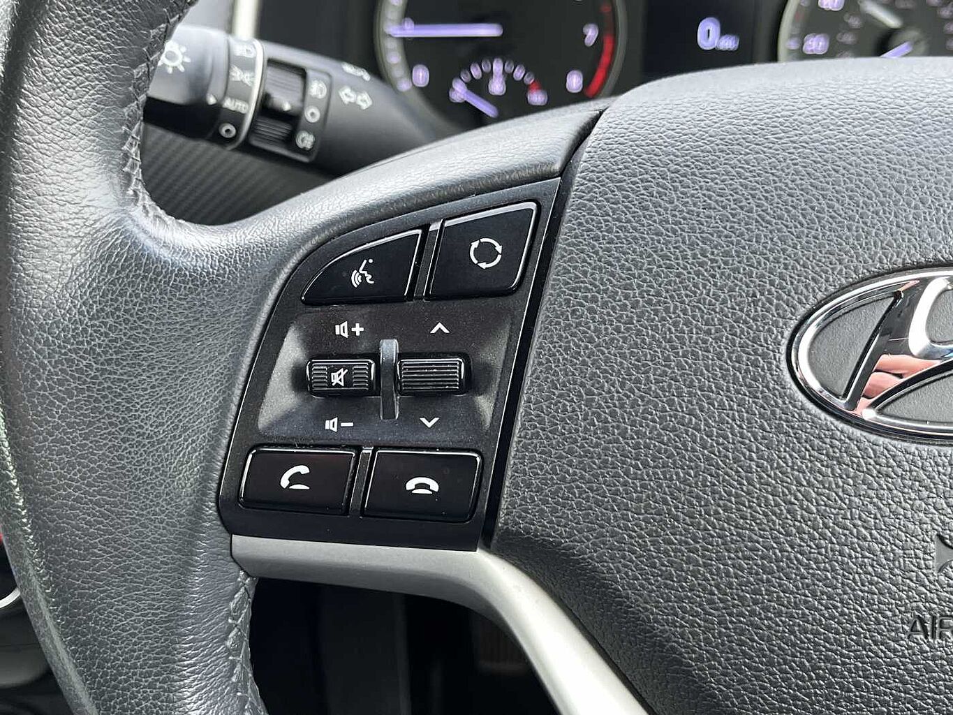 Used Hyundai TUCSON 2019 for sale - 77702748: Photo 17