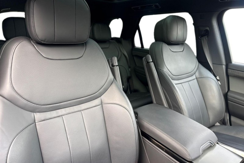 Used Land Rover Range Rover Sport 2024 for sale - 77640866: Photo 26