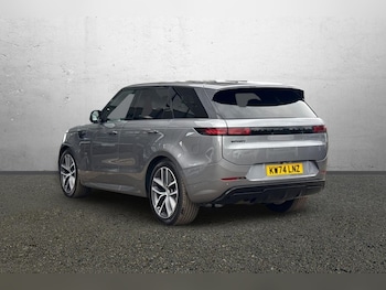 Used Land Rover Range Rover Sport 2024 for sale - 77640866: Photo