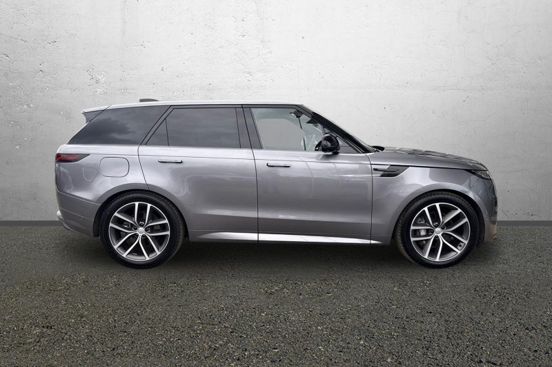 Used Land Rover Range Rover Sport 2024 for sale - 77640866: Photo 5