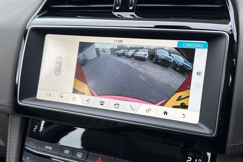 Used Jaguar F-Pace 2019 for sale - 77690987: Photo 12