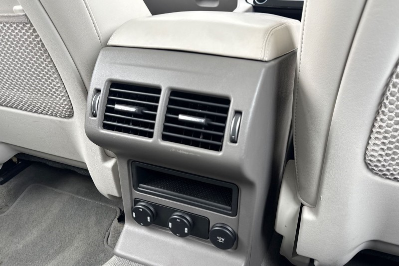 Used Jaguar F-Pace 2019 for sale - 77690987: Photo 18