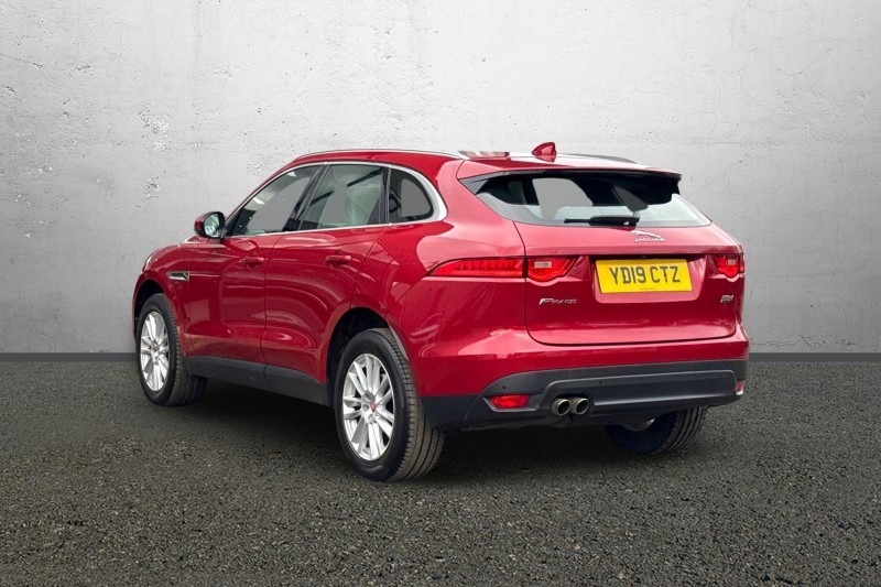 Used Jaguar F-Pace 2019 for sale - 77690987: Photo 2