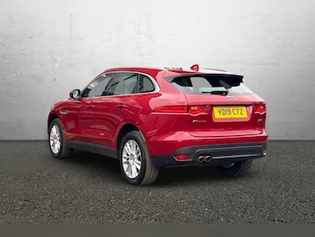 Used Jaguar F-Pace 2019 for sale - 77690987: Photo