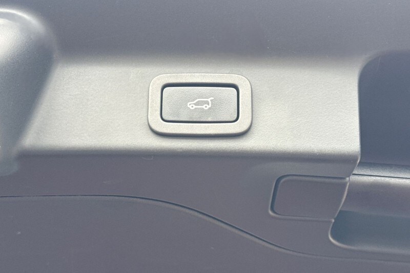 Used Jaguar F-Pace 2019 for sale - 77690987: Photo 41