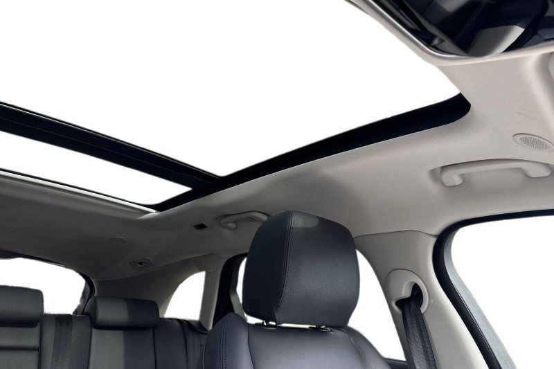 Used Land Rover Range Rover Velar 2025 for sale - 77167723: Photo 21