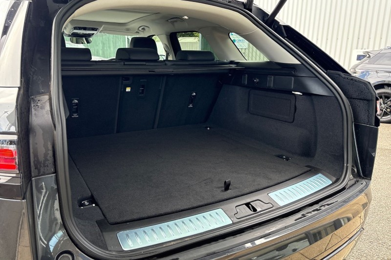 Used Land Rover Range Rover Velar 2025 for sale - 77167723: Photo 43