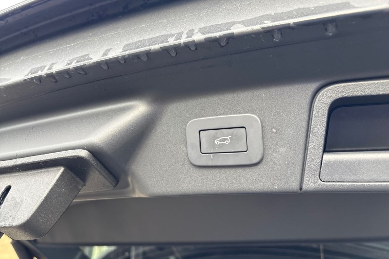 Used Land Rover Range Rover Velar 2025 for sale - 77167723: Photo 44