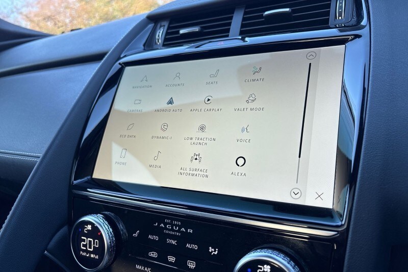 Used Jaguar E-Pace 2022 for sale - 77742680: Photo 33