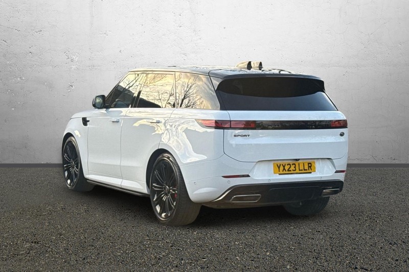 Used Land Rover Range Rover Sport 2023 for sale - 77662138: Photo 2