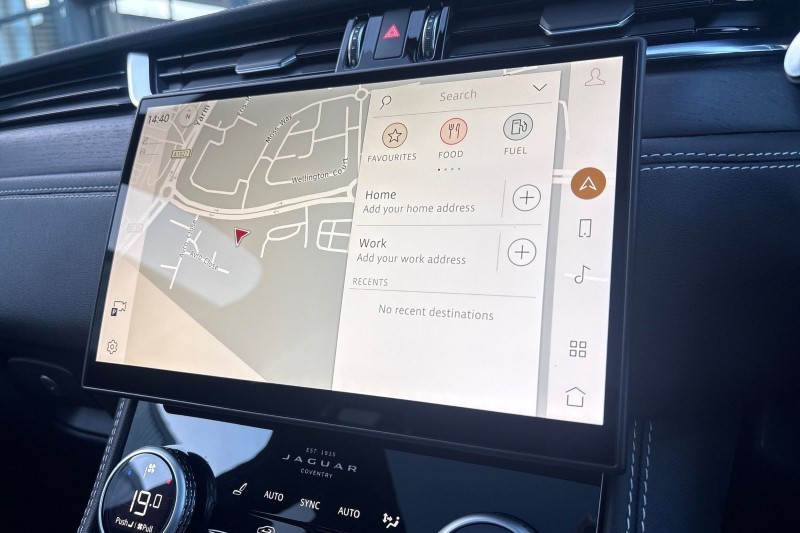 Used Jaguar F-Pace 2024 for sale - 76980988: Photo 11