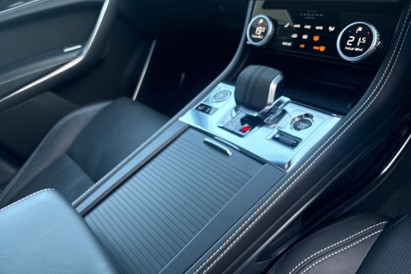 Used Jaguar F-Pace 2024 for sale - 76980988: Photo 13