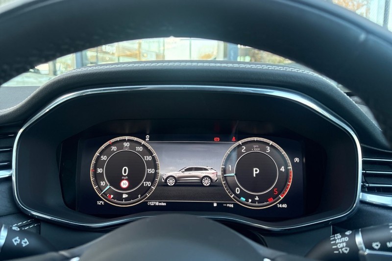 Used Jaguar F-Pace 2024 for sale - 76980988: Photo 16