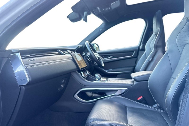 Used Jaguar F-Pace 2024 for sale - 76980988: Photo 3